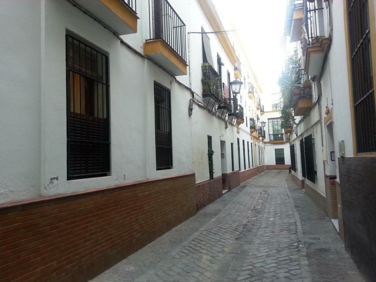 Apartamento Mendoza Sevilha Exterior foto